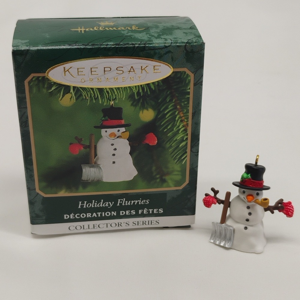 Hallmark 2000 Keepsake Miniature‎ Ornament Holiday Flurries #2 in Series Snowman